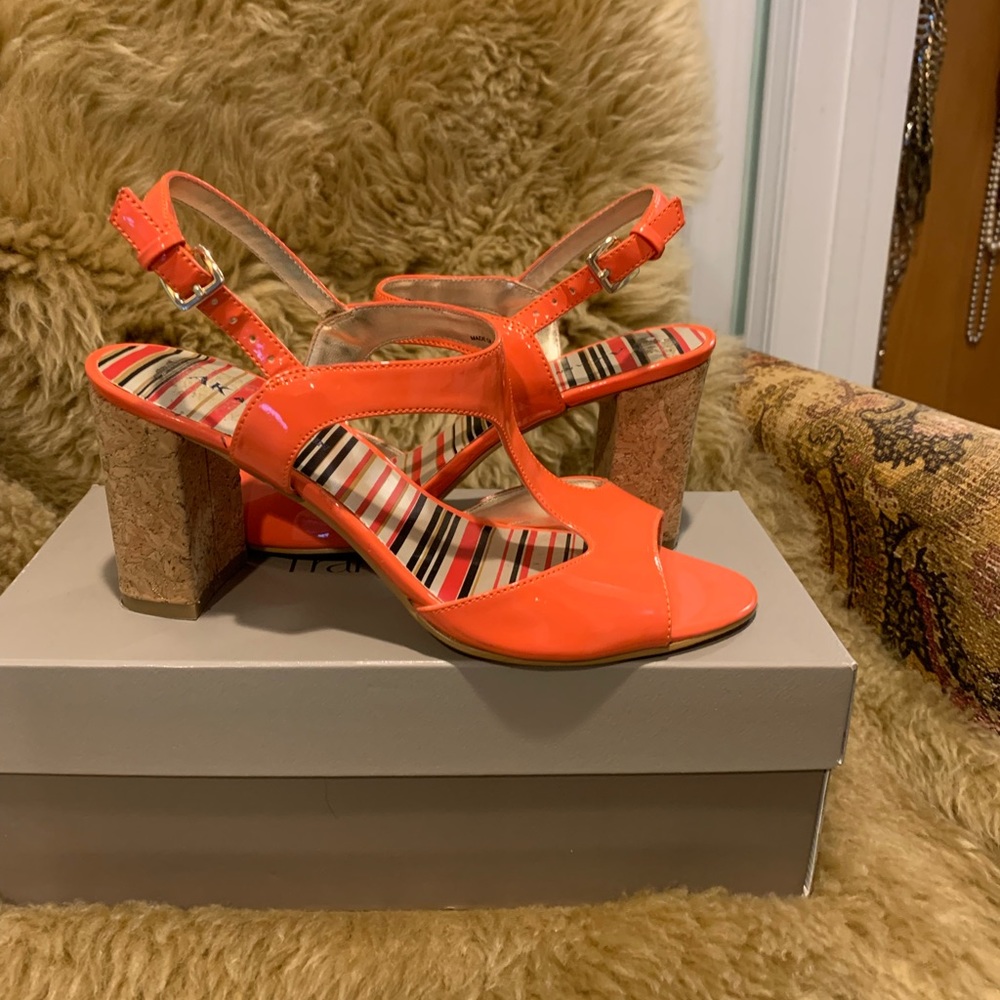 Anne Klein coral sandals with cork heels. EUC. US 7